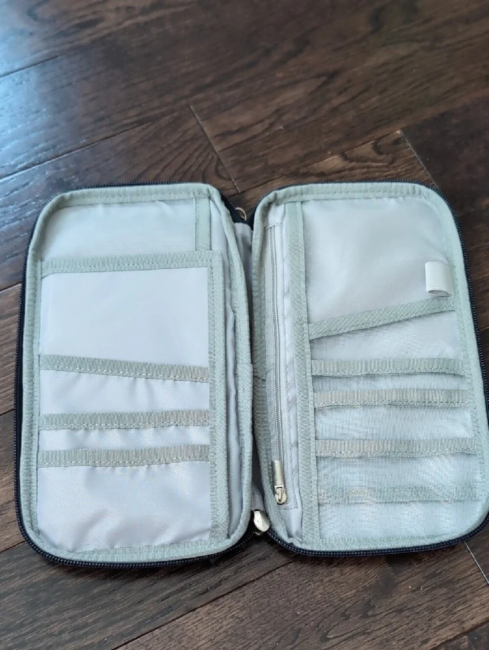 Like New Seawhisper Navy Travel Wallet Wristlet
